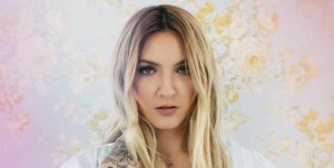 Julia Michaels