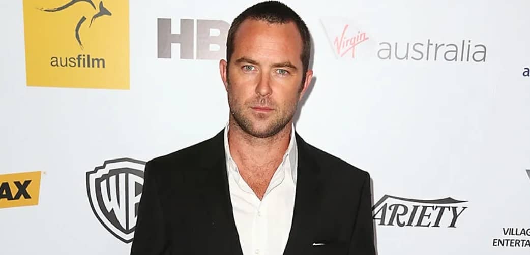 Sullivan Stapleton